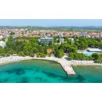 Chorvatsko: Vodice jen 150 m od pláže ve Vile Imperial s polopenzí, bazény a fitness centrem + zábavný program - 4 dny pro 2 osoby – Sleviste.cz