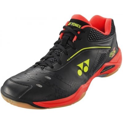 Yonex Power Cushion 65 Z Men black/red