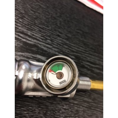 VTI ventil na tlakovou lahev s manometer, EFV, dvojzubec, M18x1,5