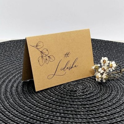 Jmenovka na stůl tvar stříška, kraft hnědá, rozměr 85 x 120 mm – Zboží Dáma