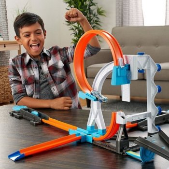 Hot Wheels Track Buil dráha lišácké kousky