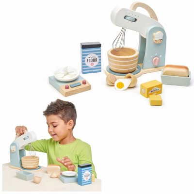 Leaf Toys Tender Home baking set dřevěný kuchyňský robot s váhou nádobím a potravinami