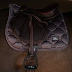 Equestrian Stockholm Podsedlová dečka Dark Violet – Zboží Dáma