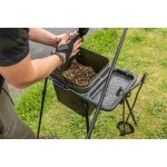 Avid Carp Stojan na Kbelík Bait Station Kit – Sleviste.cz