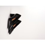 Tamaris dámské lodičky lakované černé – Sleviste.cz