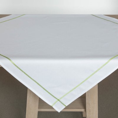 Veba Ubrus Garbo bavlna satén bílá s ozdobným zeleným šitím s nešpinivou úpravou 40x140 cm – Zbozi.Blesk.cz