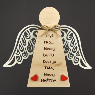 Amadea Dřevěný anděl stojící s křídly a motivačním textem, masivní dřevo, 18 x 15 cm