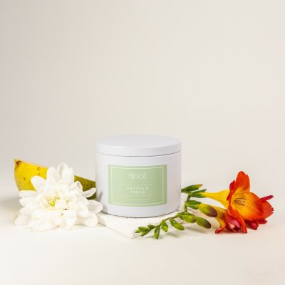 Knot Soy candle Sójový vosk Hruška & Frézie 80 g – Zbozi.Blesk.cz