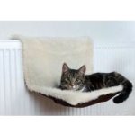 Trixie Pelech závěsný na topení semiš béžový 45 x 26 x 31 cm – Hledejceny.cz