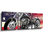 Obraz 3D třídílný - 150 x 50 cm - Custom black motorcycle with American flag background with dispersion effects. Made in America concept. 3d rendering Vlastní černý moto – Hledejceny.cz