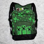 Fashion UK batoh Minecraft Creepers zelený