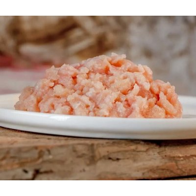 Falco Svalovina kuřecí bez kosti krájená 700 g – Sleviste.cz