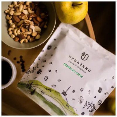 Upraženo Espresso směs 70 % Arabica 30 % Robusta zrnková 1 kg – Hledejceny.cz