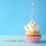 PartyDeco svíčky spirálové pastelové – Zboží Dáma PartyDeco svíčky spirálové pastelové – Zboží Dáma