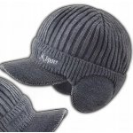 Zimní čepice s kšiltem a náušníky Šedá – Hledejceny.cz