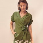 Halenka s ozdobným vázáním khaki – Sleviste.cz