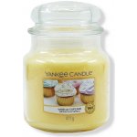 Yankee Candle Vanilla Cupcake 411 g – Zbozi.Blesk.cz