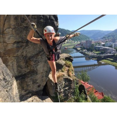 Via Ferrata v Děčíně s výstrojí a instruktorem – Hledejceny.cz