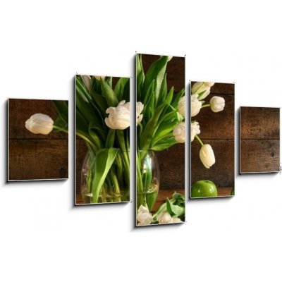 Obraz pětidílný 5D - 125 x 70 cm - White tulips in glass vase on rustic wood Bílé tulipány ve skleněné váze na rustikálním dřevu – Zbozi.Blesk.cz