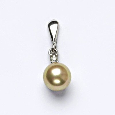 Čištín Stříbrný přívěšek s um. perlou, perla champagne se skutečným perleťovým leskem P 1207/22