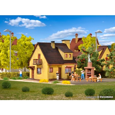 Vollmer H0 Žlutý rodinný dům 49217 – Zboží Mobilmania