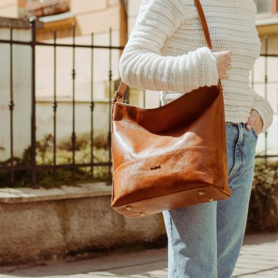 Bagind Tvoye dámská kožená kabelka v přírodní hnědé ruční výroba český design – Zboží Mobilmania