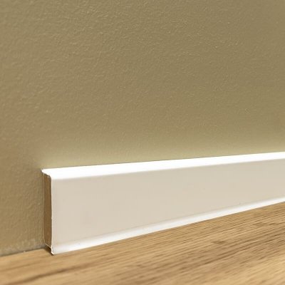 Döllken soklová lišta Cubu flex life bílá 40 mm x 2,5 m – HobbyKompas.cz