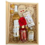 Dárkoviny Dárkový box Pro tebe, lásko s vyznáním a zlatým vínem – Zboží Dáma