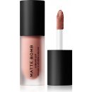 Makeup Revolution Matte Bomb matná tekutá rtěnka Nude Charm 4,6 ml