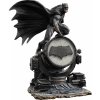 Sběratelská figurka Iron Studios DC Zack Snyder's Justice League Batman on Batsignal Deluxe Art Scale 1/10 101903