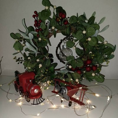 DECOLED Vánoční ozdoba kovová lokomotiva, 15,2 × 4,5 × 8,2 cm, závěsná, červená – Hledejceny.cz