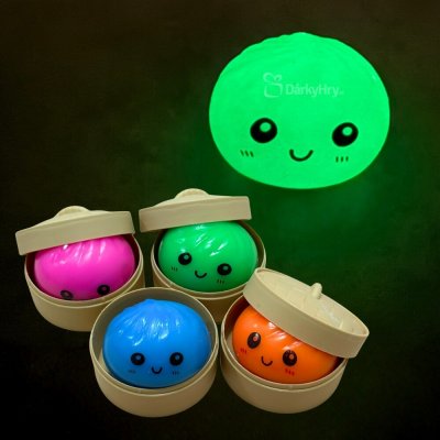 Squishy Dumpling GLOW MINI svítící mačkací knedlíček 5 cm – Sleviste.cz