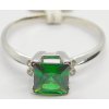 Prsteny Klenoty Budín Zásnubní prsten z bílého zlata se zeleným smaragdem 1261414