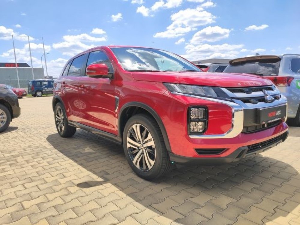 Mitsubishi ASX 2.0 Manuál Intense + Srovnanicen.cz