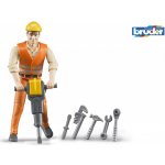 BRUDER 60020 Bworld - Figurka stavební dělník 11cm + 6ks nářadí + přilba