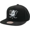 Kšíltovka Mitchell & Ness Evergreen Black White Snapback Vntg Anaheim Ducks Black