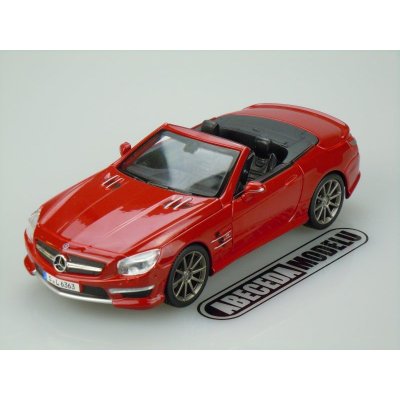 Maisto Mercedes Benz SL 63 AMG Roadster červená 1:24