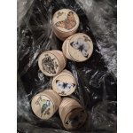 Lesní svět Retro káča s bičíkem Vlk – Sleviste.cz