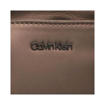 Calvin Klein kabelka Ck Must Mini Tote Rubberized K60K610192 PBN