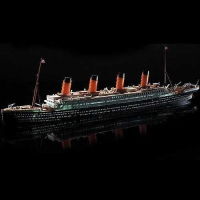 ACADEMY Model Kit loď 14220 - R.M.S. TITANIC + LED SET MCP (1:700) CF_36-14220