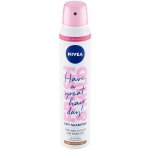 Nivea Fresh Revive suchý šampon pro světlejší tón vlasů 200 ml – Sleviste.cz