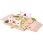 Bigjigs Rail Dřevěné autodráhy železniční přejezd s brankami – Sleviste.cz