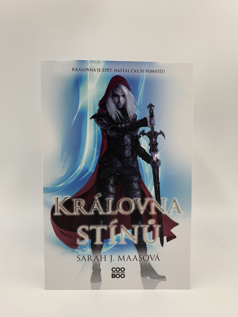 Královna stínů Sarah J. Maasová