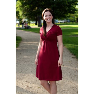 Jsem máma kojicí šaty s uzlem bio bavlna bordó – Sleviste.cz