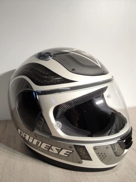 Dainese D181