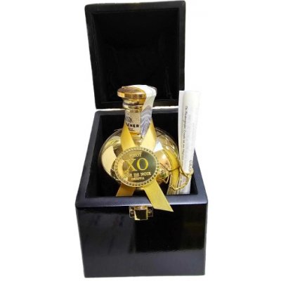 Walcher Grappa Pinot XO 40% 0,7 l (kazeta) – Zboží Dáma