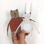 Medvěd a zajíc vánoční pohyblivá vystřihovánka loutky – Zbozi.Blesk.cz