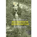 Mezi pionýrským šátkem a mopedem - Děti, mládež a socialismus v českých zemích 1948-1970 - Franc Martin, Knapík Jiří