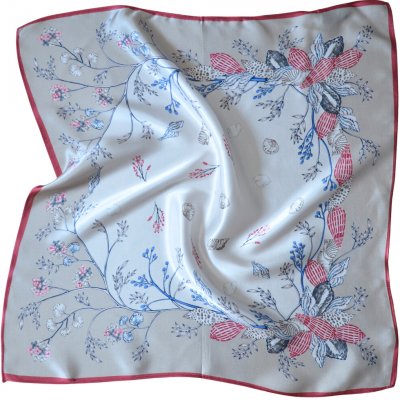 hedvábný šátek krémový v dárkovém balení – Sleviste.cz