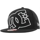 DC Coverage II New Era 59F Black kšiltovka